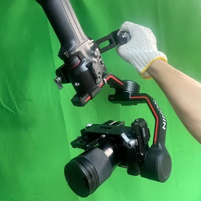 DJI RS 3 Combo Gimbal Stabilizer for Mirrorless/DSLR - Complete Set - Used VGC - Image 1 of 4