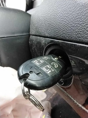 Ignition Switch Conventional Ignition Fobik Fits 11-14 CARAVAN 2996903 - Image 1 of 4