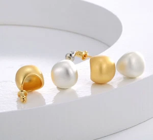 2 PAIRS Gold Plated +Silver C Shape Stud Hoop Women Earrings Fashion - Picture 1 of 4