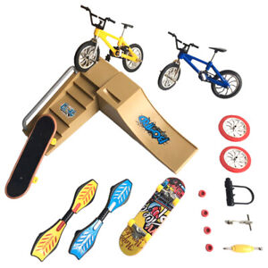 Educational Toy Mini Finger Skateboard Set Simulation Bikes Party Favors Racing