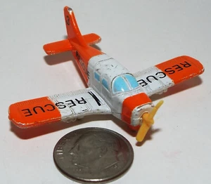 Kleine Micro Machine Piper Apache einmotoriges Propellerflugzeug markiert Rescue3 - Bild 1 von 6