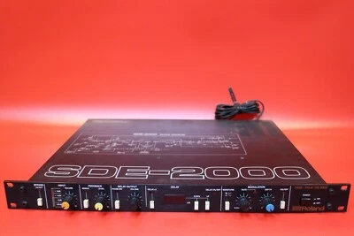 USED Roland SDE-2000 SDE 2000 Digital Delay Rack Effect Vintage U542 190607 - Image 1 of 4