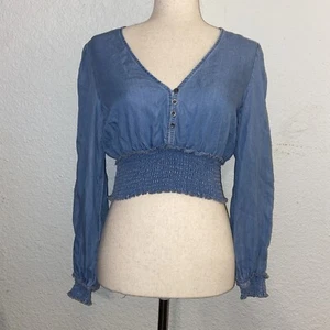 NWT Impressions womens top size Small Stretchy Mock Denim - Picture 1 of 6
