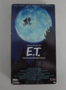 E.T. The Extra-Terrestrial VHS Tape - Picture 1 of 4