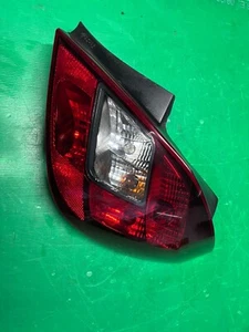 VAUXHALL CORSA D 2010-2014 RÜCKLEUCHTE HINTEN RECHTS FAHRERSEITE 13296480 - Bild 1 von 9