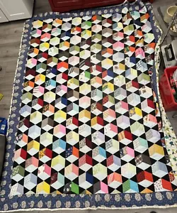 TRAPUNTA PATCHWORK FATTA A MANO BLOCCHI TUMBLING PEZZI A MANO - Foto 1 di 5