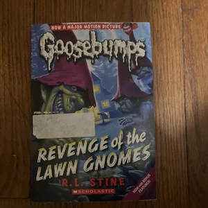 Revenge of the Lawn Gnomes (Classic Goosebumps #19) by R. L. Stine (2011, Trade - Picture 1 of 4