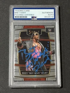BRET HART 2022 PANINI SELECT WWE SIGNED AUTOGRAPHED CARD PSA/DNA CERTIFIED - Picture 1 of 2