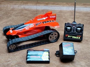 VINTAGE TYCO FAST TRAXX RC - RED - 27 MHz GREAT CONDITION - WORKS! (#102) - Picture 1 of 22