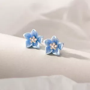 Small Christmas Blue Flower Stud Earrings 925 Sterling Silver Womens Jewellery - Picture 1 of 3
