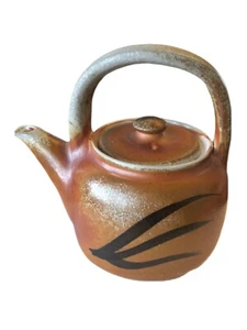 Tetera de cerámica de estudio hecha a mano gris y rojo marrón diseño negro regalo firmado - Imagen 1 de 12