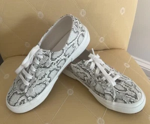 Women's SUPERGA Black & White, Snakeskin Pattern Sneakers; Size 38 / 7.5M; Mint - Picture 1 of 10