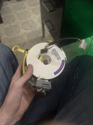 Muelle reloj volante para Ford Ranger 1998-2006 Explorer Sport 2001-2005 Foto 1 de 2