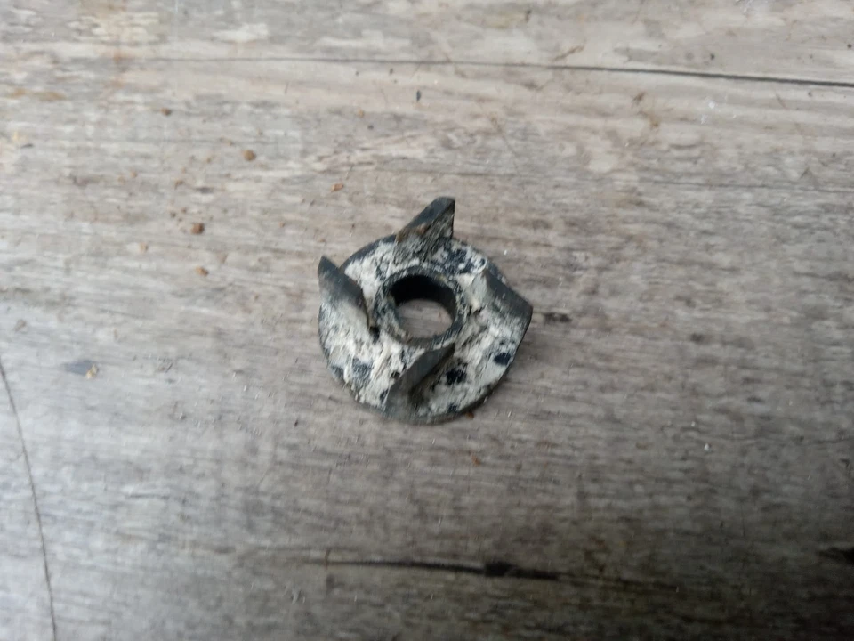 1984 KTM 125 MX Water Pump Impeller mx125 125mx 250 495 oem original - Image 1 of 1