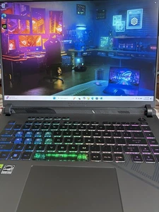 ASUS G614JV-AS73 ROG Strix i7 2,6GHz 1TB SSD/512 SSD 32GB RAM RTX 4060 8GB - Bild 1 von 7