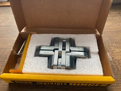 Bisagra invisible de níquel SOSS #208 para puertas de 1" de grosor - Nuevo de Lote Antiguo Foto 1 de 4