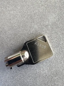 (1) Original ACE Rohrschlüssel für Vending. - #A9900 - Bild 1 von 1
