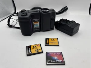 Nikon COOLPIX 995 3.3MP Swivel Digital Camera Bundle - Black - Picture 1 of 5