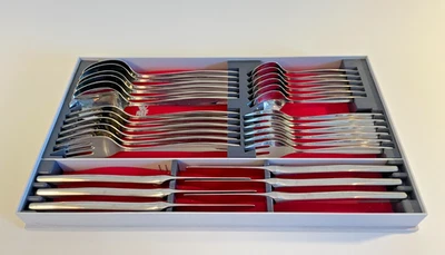 f 11-25   30-tlg. WMF Cromargan Besteck Modell Frankfurt für 6 Personen i.Kasten - Bild 1 von 4