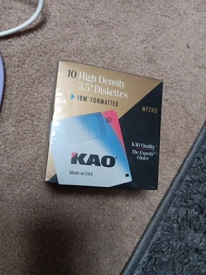 Kao 10 alta densidad 3,5 disquetes hechos en EE. UU. Foto 1 de 4