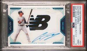 2021 NATIONAL TREASURES GLEYBER TORRES CLEAT JUMBO PATCH AUTO PLATINUM 1/1 PSA 9 - Picture 1 of 3