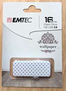 Emtec - 16 GB Flash Drive USB 2.0 Fondo de Pantalla - Blanco y Negro - Imagen 1 de 2