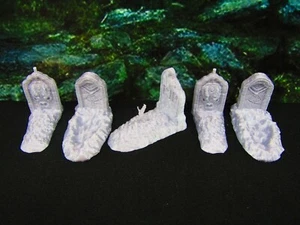 5pc Disturbed Graves Graveyard / Cemetery Scatter Terrain Scenery Tabletop - Picture 1 of 5