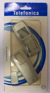 Fascia/coque/boîtier et clavier pour téléphone portable Nokia 6610 - ARGENT - Photo 1 sur 1