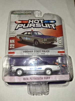 Greenlight Hot Pursuit Virginia State Police 1978 Plymouth Fury Police Car 1/64 - Image 1 of 4