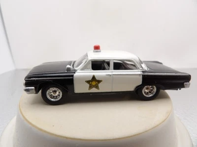 THE ANDY GRIFFITH SHOW SHERIFF CAR   JOHNNY LIGHTNING HOLLYWOOD ON WHEELS   1:64 - Image 1 of 4