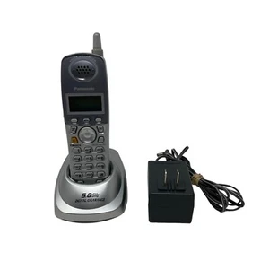Panasonic KX-TGA560S 5,8 GHz Schnurloses Telefon Mobilteil und PQLV30042ZAS Ladestation - Bild 1 von 8