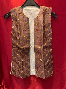 VINTAGE HAND EMBROIDERED Youth Ethnic VEST. - Picture 1 of 4