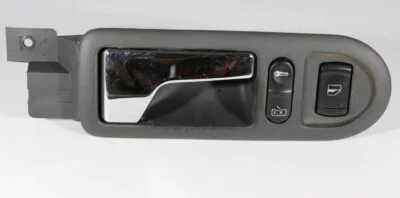 Volkswagen Passat 2004 interior delantero puerta derecha tirador Foto 1 de 4