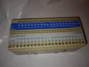 NEU ORIGINAL IDEC EB3C-R16CD EIGENSICHERHEITSSTEUERUNG  - Bild 1 von 8