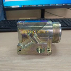 1PCS New M58 Base Connector - Picture 1 of 5