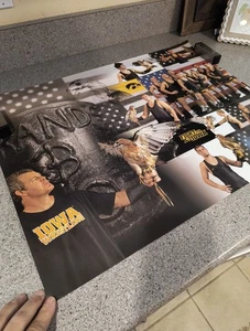 Póster oficial de lucha libre Iowa Hawkeyes 2019-20 2 caras 24"x 18" - Imagen 1 de 15