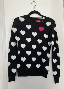 Red By Saks Fifth Avenue Gr. XS Schwarz Herz Pullover Neu Mit Etikett - Bild 1 von 5