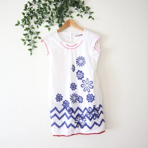 Jelly The Pug Girls' White Flowery Chevron Valentine Dress Sleeveless Size 14 - Picture 1 of 4