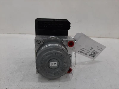 PEUGEOT 208 PURETECH ALLURE S/S 2020-2024 Brake Actuator Pump Module 1685570880 - Image 1 of 4