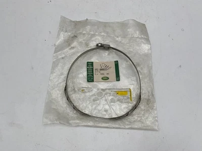 2005-2009 Land Rover Range Rover Sport Fuel Pump Retaining Clip OEM WFG000033 - Image 1 of 4