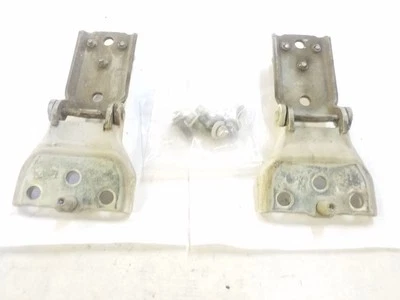Juego de bisagras de puerta trasera derecha blancas | Se adapta a Ford F250 F350 Super Cab 1999-2007 Foto 1 de 4