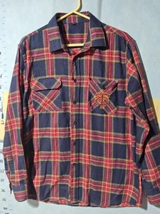 Minnesota Twins Shirt Mens XL Blue Red Plaid Flannel Button Up TC Logo Baseball - Picture 1 of 13