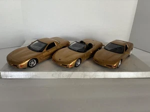 Revell 2000 Millennium Corvette Pack • 3 Promo Models • 1:25 Scale - Picture 1 of 8