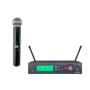 Un sistema de micrófono inalámbrico de mano para discurso de canto en el escenario - Imagen 1 de 6