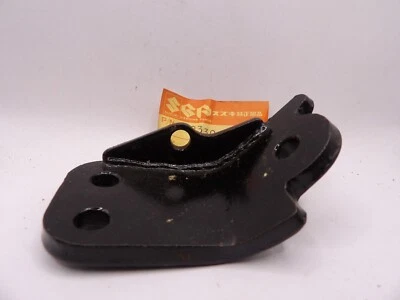 NOS Suzuki GT500 T500 1976-1977 Genuine Side Stand Mounting Bracket 42330-15000 - Image 1 of 4