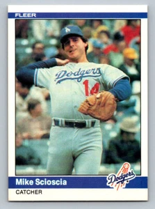 1984 Fleer - #113 Mike Scioscia - Picture 1 of 2