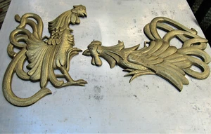 Set of 2 Vintage Cast Metal Wall Hanging Fighting Roosters Made In Japan - Picture 1 of 11