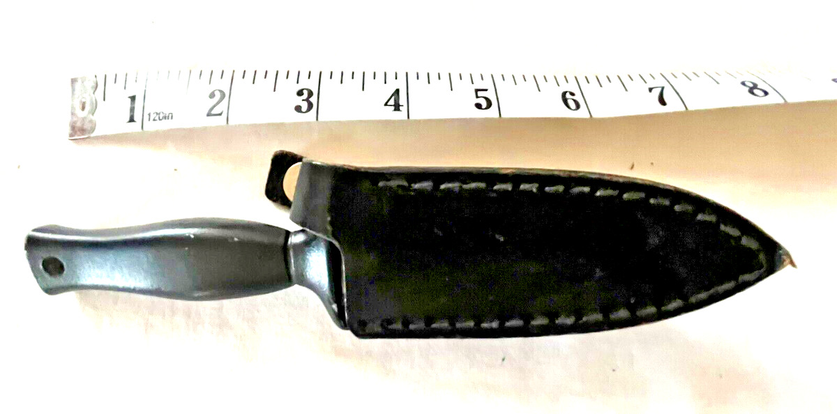 Taylor Collectible Modern Factory Manufactured Fixed Blade Taylor Collectible Modern Factory Manufactured Fixed Blade