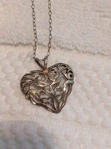 Vintage Sterling Silver Filigree Heart Pendant With Necklace Stamped AVON 925 - Picture 1 of 5