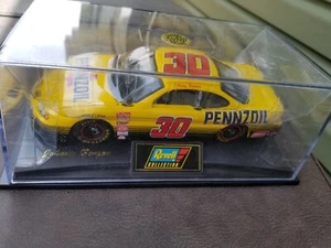 Revell Collection Penzoil 30 #3841 Johnny benson 1/24 Grand Prix 1997 1 of 6,630 - Picture 1 of 6